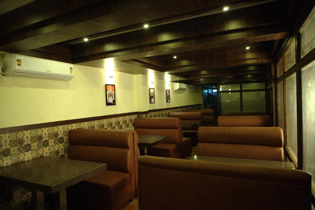 Jai Wings Hotel Pondicherry Exterior foto