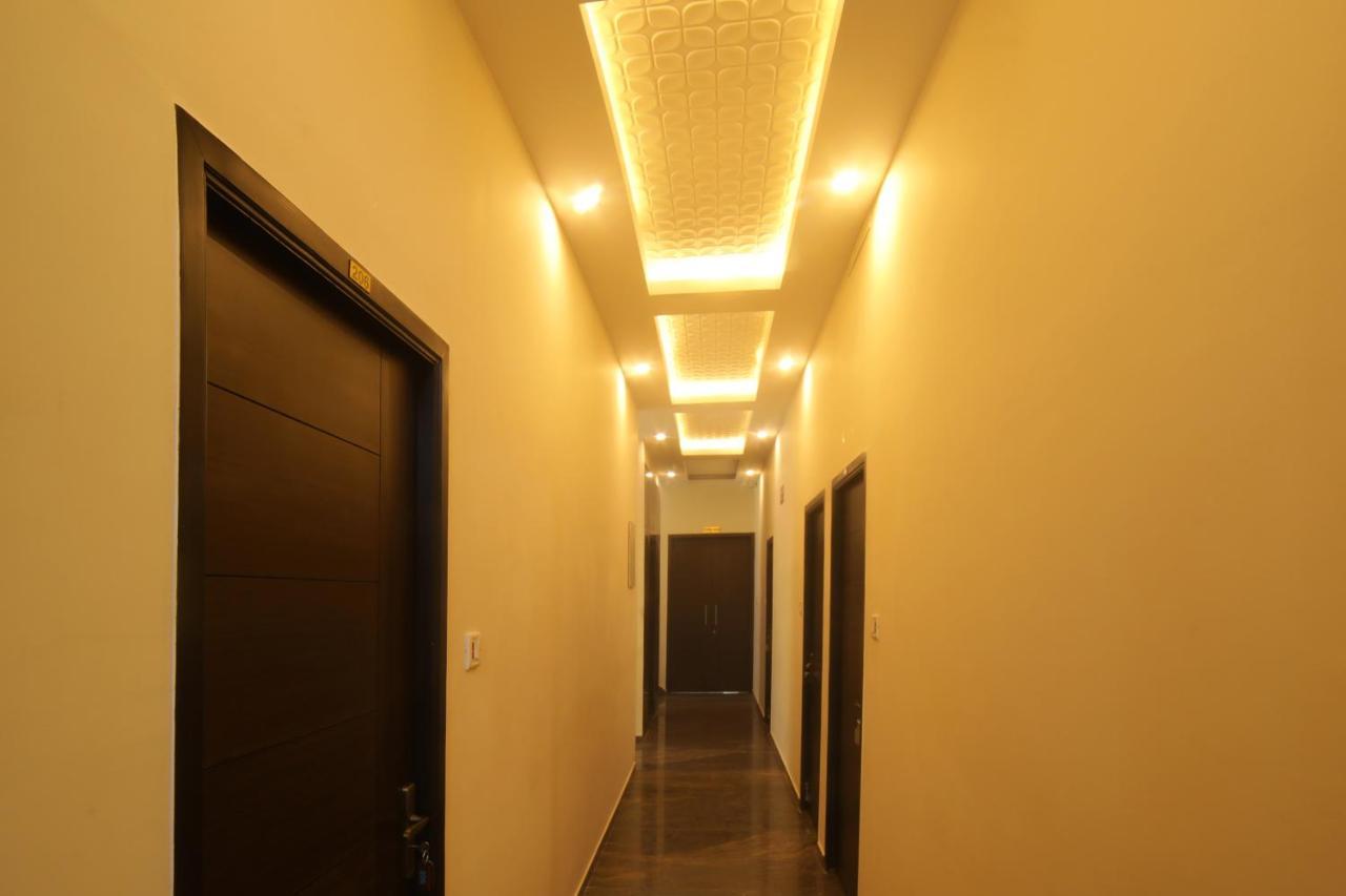 Jai Wings Hotel Pondicherry Exterior foto