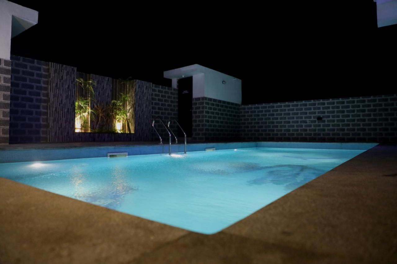 Jai Wings Hotel Pondicherry Exterior foto